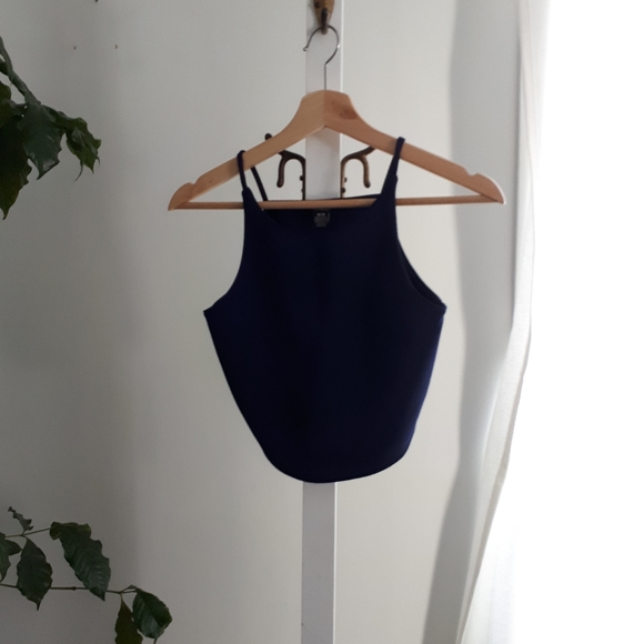 ❤ 3/30$- navy blue crop top - Picture 2 of 2
